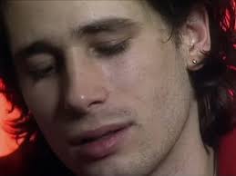 In this clip, Jeff is talking to interviewer Toby Amies about Tim Buckley &  growing up. 🎥: MTV Europe interview, London, England, Mid 90s.  #JeffBuckley #JeffBuckleyTikTok #fyp #TimBuckley