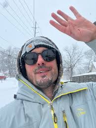 When I moved to town 5 years ago I had no clue it snowed in Tennessee. Oh  and there's 4 days until “Can't Blame A Heart”…make sure to save it now to