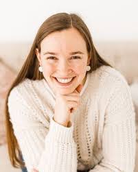 Kimberly Studer's Instagram, Twitter & Facebook