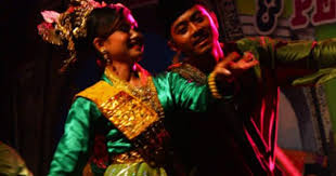 Jun 30, 2018 · 4 tarian tradisional melayu yang terkenal. Pin Di Riaudaily