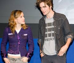 In fact, pattinson only gets eight. Harry Potter Stars Emma Watson And Robert Pattinson Reunite