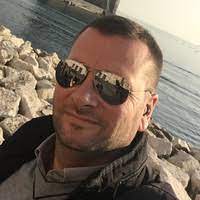 Il presidente rossonero berlusconi carica la squadra alla vigilia della sfida contro il verona «il presidente ha ricordato, soprattutto a chi é più giovane o viene dall'estero, le difficoltà storiche che il milan incontra a verona», ha rivelato l'ad rossonero adriano galliani. 5 Massimo Galliani Profiles Linkedin