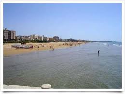 Specializzati negli affitti di case vacanze a pozzallo, appartamenti e ville nelle zone di ispica mare a santa maria del focallo, marina di modica, noto marina, modica in provincia di ragusa e parte della provincia di siracusa nell'estremo lembo della sicilia sud orientale. Info Pozzallo Sicilia