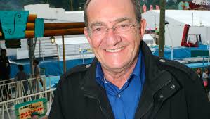 Check spelling or type a new query. Jean Pierre Pernaut Qui Est Sa Premiere Epouse Dominique Bonnet Femme Actuelle Le Mag