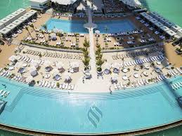 This burj al arab spa is home to two of the five burj al arab swimming pools. Burj Al Arab Jumeirah Dubai Aktualisierte Preise Fur 2021