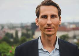 tylko u nas] K. Płażyński: Adamowicz usiłuje pokazać się jako ofiara  opresyjnego rządu by uzyskać alibi