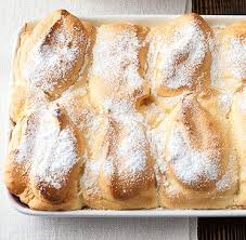 Salzburger Nockerln Mit Preiselbeermarmelade Rezept Salzburger Nockerl Rezept Nockerl Rezept Nockerl