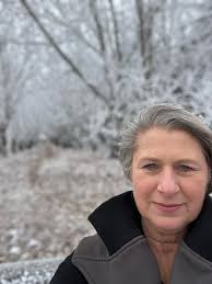 Introduction of a life coach near Edmonton, AB