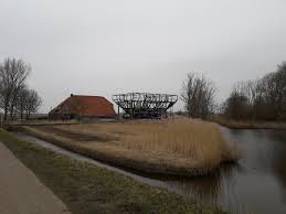 Bekijk deze pin en meer op nieuws van akkrum.net. Lanskip Hindeloopen 2018 Yzersterk