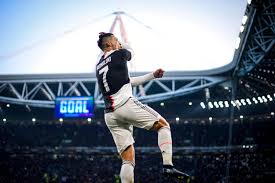 Pin By Rnsarao25 On Cr7 In 2020 Ronaldo Cristiano Ronaldo Christiano Ronaldo