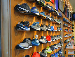 Maximizing your sports performance depends on great gear. Locations Marathon Sports