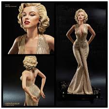 Norma jeane mortenson), в крещении но́рма джин бе́йкер (англ. 42 Sm 1 4 Vesy Blondinok Merilin Monro Statuya Pvh Seksualnaya Figura Kollekcionnaya Model Igrushki Besplatnaya Dostavka Igrovye Figurki I Transformery Aliekspress