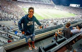 Pedrinho играет с 2020 в бенфика (бенф.). Corinthians Ensaia Promocao De Joia Da Copinha Observada Pelo Barcelona Lance