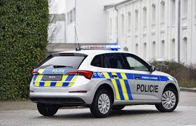 Последние твиты от policie čr (@policiecz). Policie Cr Bude Nove Jezdit Ve Vozech Skoda Scala Garaz Cz