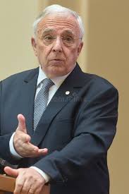 Romania Interest Rates Down Stock Photos