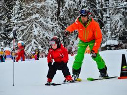 Depuis 1995, notre magasin est dédié à la vente de matériel et. Ecole De Ski St Lary Cours Location Ski 8 Enfants Medaille Offerte