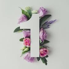 If you really want to impress her, check out our amazing girlfriend gift ideas. 12 Romantic Ideas For 1st Anniversary Gift For Girlfriend 5 Ways To Ramp Up The Romance Updated 2020