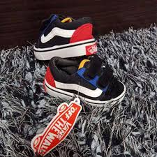 #vansmalaysia #fzhd #vansepisode malam ini aku akan review kasut terbaru daripada vans iaitu vans evdnt ultimate waffle. Malaysia Stock Kasut Budak Vans Old Skool Kids Shoes Borong Pon Ada Shopee Malaysia