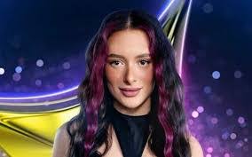 Alex Silvers's Instagram, Twitter & Facebook