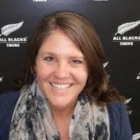 Nikki Cameron's Instagram, Twitter & Facebook