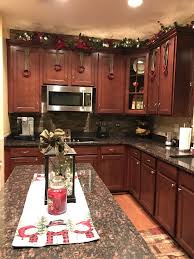 Explore sena horn s photos on photobucket decorating above. Best 10 When You Are Searching For Great Christmas Decorating Ideas For 2008 Y Diy Christmas Decorations Easy Indoor Christmas Decorations Christmas Apartment
