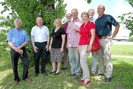 Gary kevin maginnis and elizabeth ann burkovich to gary kevin maginnis, 68 wanner road. Villingen Schwenningen Neun Lehrer Nehmen Abschied Vom Hoptbuhl Villingen Schwenningen Umgebung Schwarzwalder Bote