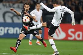 Find colo colo results and fixtures , colo colo team stats: Mais Atuante No Colo Colo Valdivia Reencontra Palmeiras Apos Tres Anos 19 09 2018 Esporte Folha