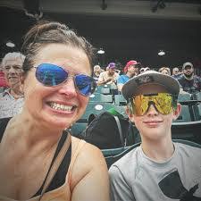 Derek Troxell's Instagram, Twitter & Facebook