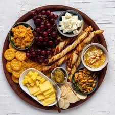 How to make an easy cheese board/cheese platternow this was a fun video to make for you guys!if you think it looks good, you should taste it! How To Make A Cheese Board For South Asians Add A Pakistani Indian Twist To Your Cheese Board
