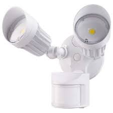 This best outdoor motion sensor light would be beneficial for you in a manner to brighten up your drawgreen solar lights are merely the best motion sensor light with an extraordinary lifespan mainly, the entrance or garage door of your home. Best Motion Detector Lights Of 2021 Safewise