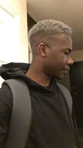 It's the easiest way to immediately add some edge to your look without plus, adding a little hair dye to your regular grooming routine doesn't have to involve an outlandish color, or any color at all for that matter. Grey Hair On Black Natural Hair Men Blonde Hair Dyed Hair Men Grey Hair Black Man