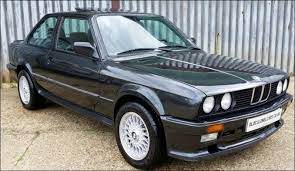 43 Perfect Old Bmw Models That Awesome Carenthusias Bmw Bmw Models Bmw E30