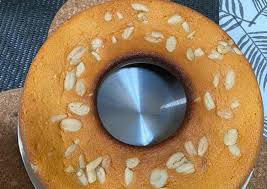 Cara membuat roti gembong yang lagi hitz ini memang bisa dibilang cukup mudah, rahasianya. Bolu Tape Baking Pan