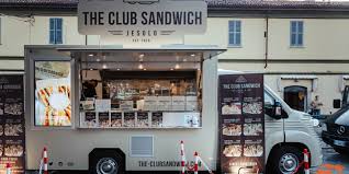 While a food truck business can be started anywhere, if you live in illinois, wouldn't you rather be in a place like chicago (a city that has a little less than three million people) than a town in the middle of. European Street Food 2020 Awards