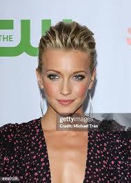 Katie Goldsmith's Instagram, Twitter & Facebook