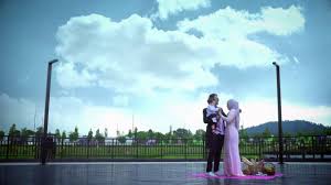 Menampilkan gandingan sharnaaz ahmad dan nelydia senrose. Tonton Lelakimu Yang Dulu Full Movie Online Kepalabergetar