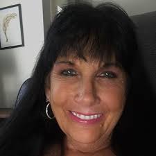 Amazon.com: HEMPZ קרם לחות לשיזוף עצמי לשיזוף עצמי לשיזוף במיטות שיזוף,  חוף, שמש 9.5 מ"ל (אננס וקוקוס) : יופי וטיפוח