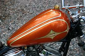 Black And Gold Motorcycle Paint Jobs Pin By Marco Planting On Pinstriping Kustom Graphics By Me Platu Motorcycle Painting Custom Paint Motorcycle Gas Tank Paint