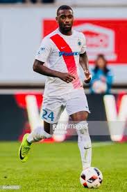 Stefano denswil (born 7 may 1993) is a dutch footballer who plays as a centre back for italian club bologna. Stefano Denswil Club Brugge The Netherlands Centre Back