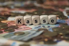 Sveriges rikes lag från 1734 med straffbalken och missgärningsbalken. Kasse Holzwurfel Mit Buchstaben Im Hintergrund Mit Geld Geldscheine Stock Foto Adobe Stock