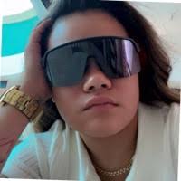 100+ "Vaeza" profiles