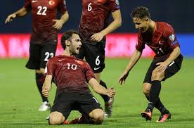 Milli takım kariyerinin başlangıcı… görünen o ki, hakan çalhanoğlu türk milli takımı'nda zamanla daha fazla forma şansı bulacak ve milli takıma. Hakan Calhanoglu Milli Formayla 7 Golunu Atti