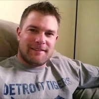 10+ "Stephen Selleck" profiles