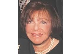 Gloria Schaefer's Instagram, Twitter & Facebook