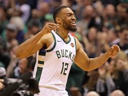Luke walton says he'll get a practice in tomorrow in dallas and see if he can play wednesday. Milwaukee Bucks And The Dilemma Around Jabari Parker