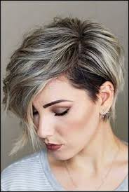 Prima kurzhaarfrisuren damen fur rundes gesicht und schwarzen haaren 2020 freche pfiffige flippige in 2020 hair jpg. Fransig Kurzhaarfrisuren Frauen Frech 2020 Novocom Top