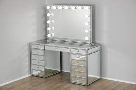 Tempered glass top vanities are existing in different textures created by one of three sorts of surface handlings: Xl Valentina Hollywood Makeup Mirror With Dimmable Led Lights Joelle Vanity Chic Mirrors