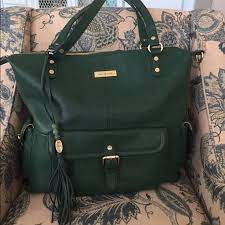 Nowa, niezwykle cenna odmiana kolekcjonerska. Lily Jade Bags Lily Jade Magnolia Meggan Diaper Green Bag Poshmark