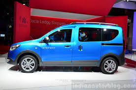 Dacia logan an elegant family sedan at a reasonable price. Dacia Dokker Stepway Paris Live