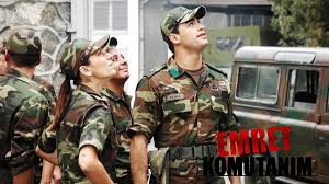 Ardından lise defterinde baş rollerden birini oynadı. Tyt Turk No Twitter Mehmet Ali Erbil Sarp Levendoglu Seda Akman Nin Bas Rollerini Paylastigi Turkiye Nin Fenomen Dizisi Emret Komutanim Hafta Ici Her Gun 16 30 Da Tyt Turk Ekranlarinda Izleyicisiyle Bulusuyor Tytturk Emretkomutanim Https T